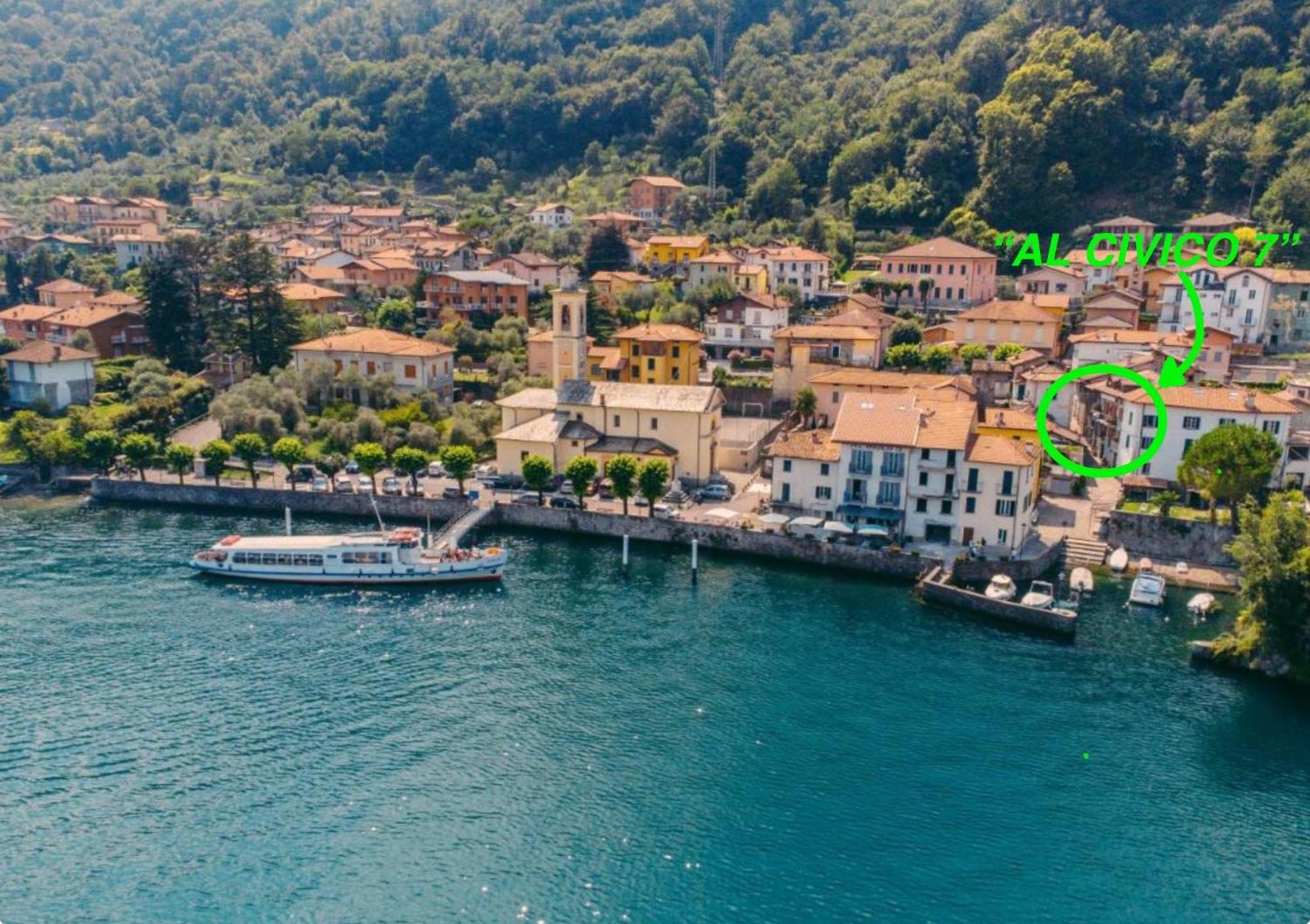 Al Civico 7 Villa Oliveto Lario Екстериор снимка